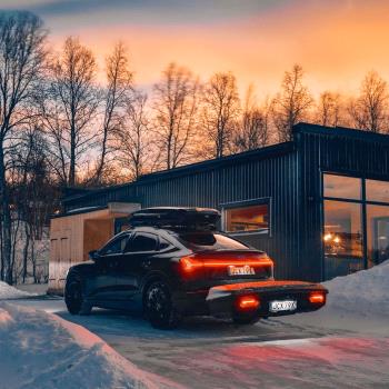 Box na tažné zařízení Thule Arcos Box XL + Thule Arcos Platform